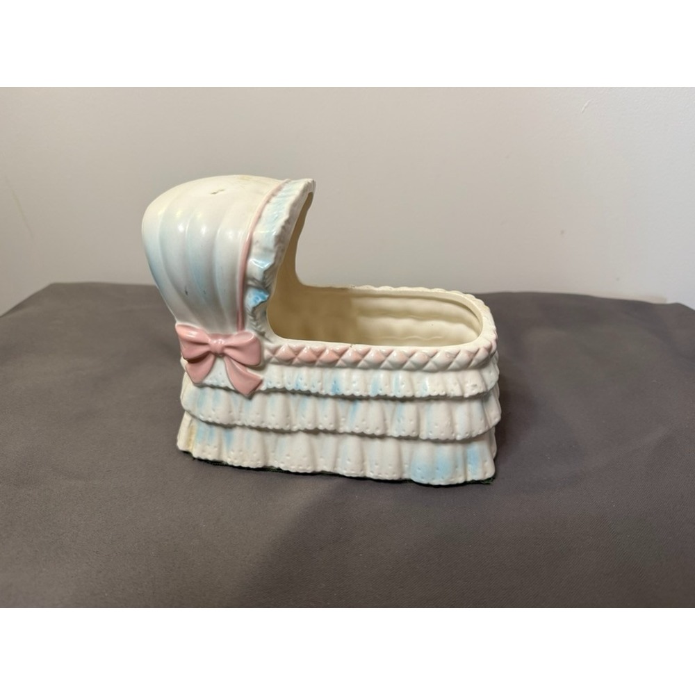 Rare MCM Vtg Kitchy Relpo Chicago Made Bassinet Baby Nursery Ceramic Planter